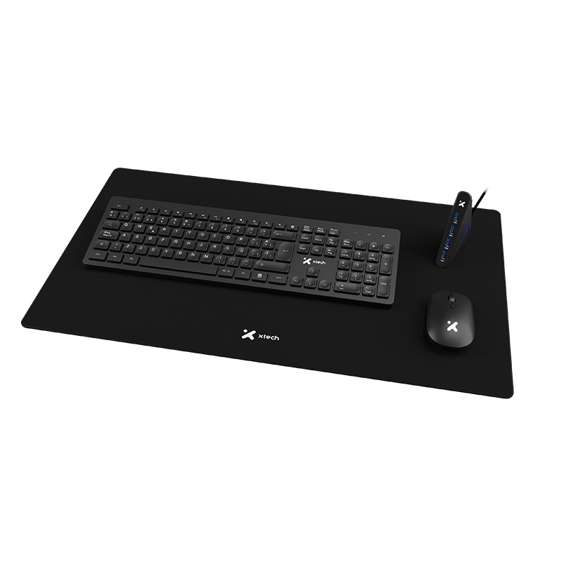 Vista oficial del kit Xtech XTK-320S con teclado, mouse, alfombrilla XL y hub USB